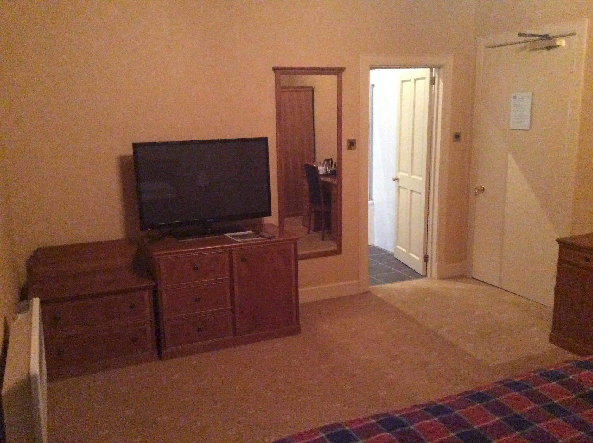 Taychreggan Hotel 邓迪 外观 照片