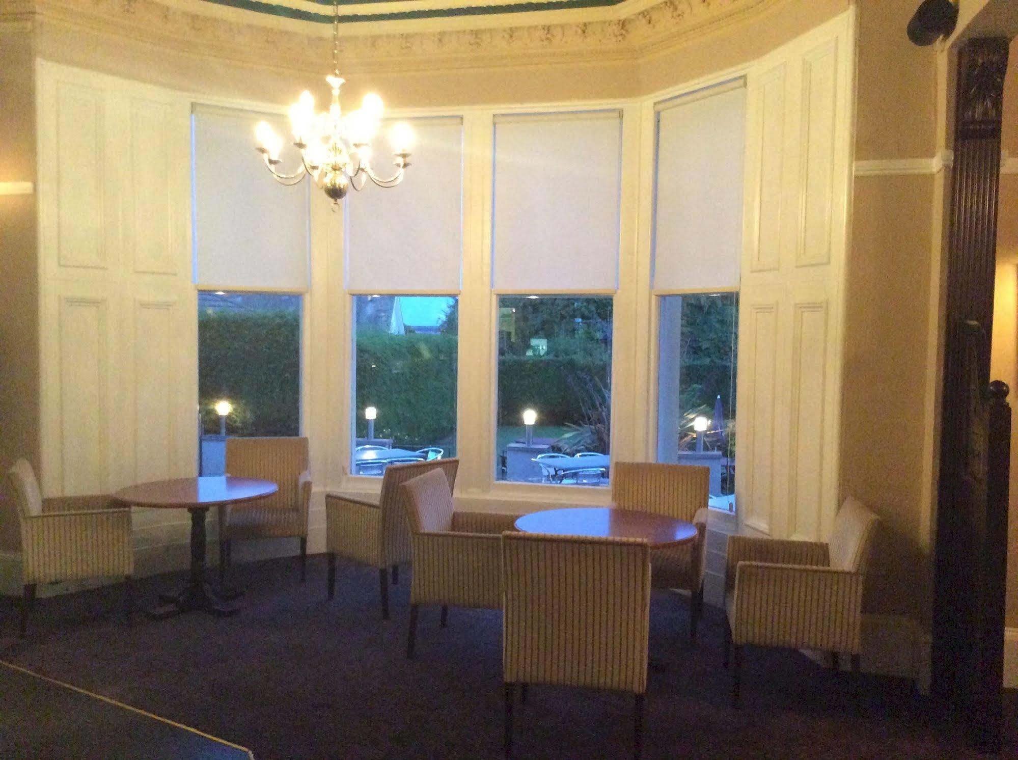 Taychreggan Hotel 邓迪 外观 照片
